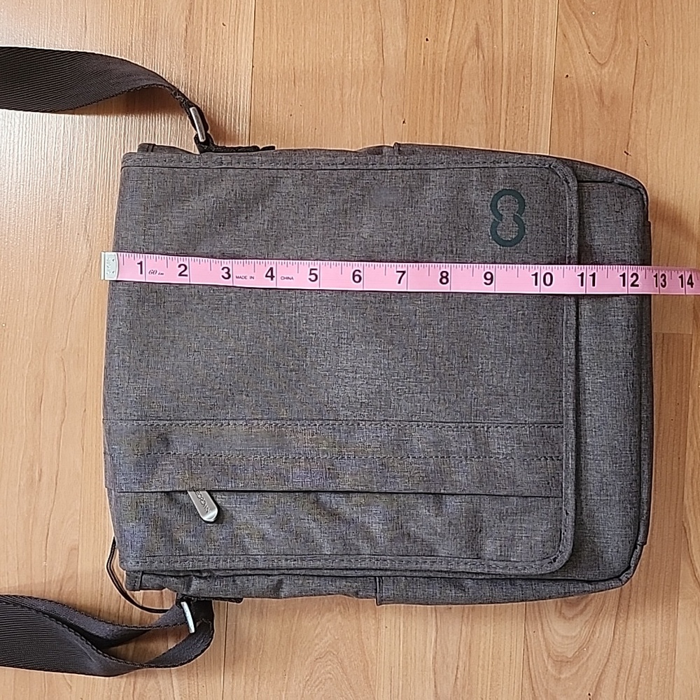 Casecrown Campus North Messenger Bag Charcoal Excellent Condition Unisex - Picture 10 of 14